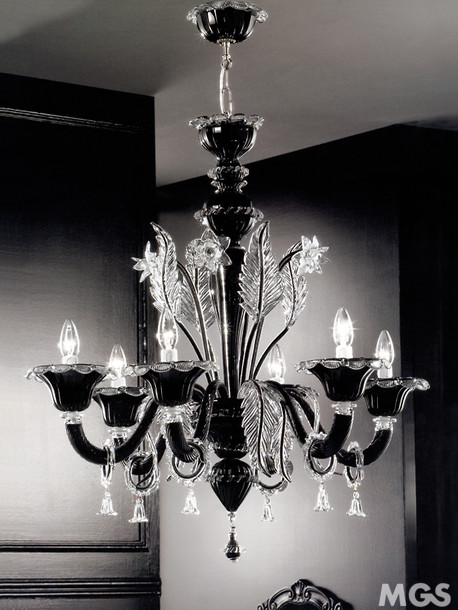 Lampadario Black Hawk, Black Hawk in cristallo e nero a sei luci