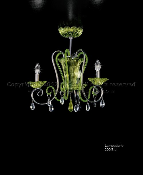 Lampadari serie 200, Lampadario colore verde linfa a tre luci