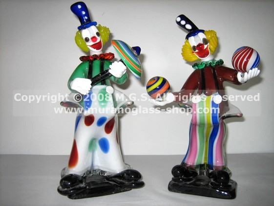 Pagliacci Salopette, Pagliaccio salopette con ombrellino