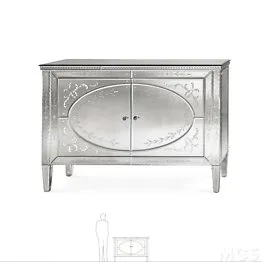 Credenza a due ante con incisioni artistiche