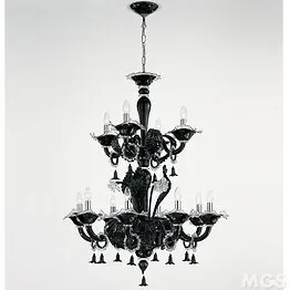 Lampadario nero e cristallo a dodici luci