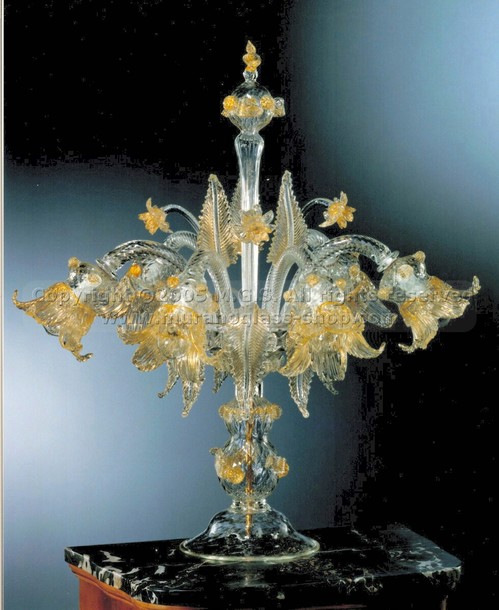 Flambò da tavolo, Candelabro da tavolo in cristallo decorato oro.