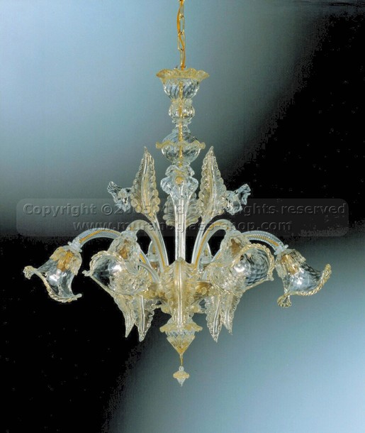 Lampadari di Murano serie 137, Lampadario in cristallo decorato oro a sei luci.