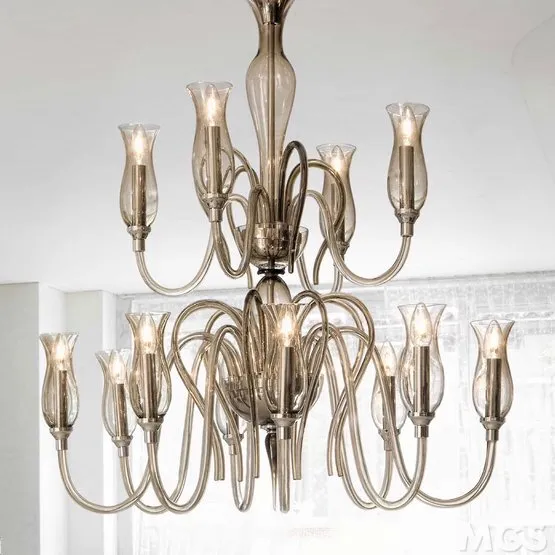 Lampadario Aricò crosier, Lampadario in cristallo con decoro ambra a dodici luci