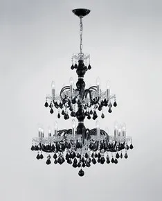 Lampadario colore rosso e cristallo