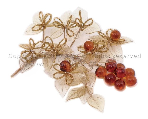 Tralcio con foglie e bacche, tralcio con foglie e bacche colore ambra
