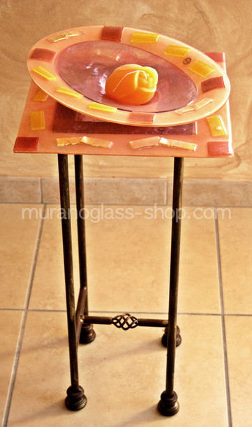 Mobili in vetro serie 30, Portatelefono in vetro color salmone con tessere oro
