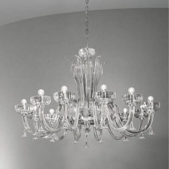 Lampadario Foscari, Lampadario in bianco latte e avorio con oro 24k