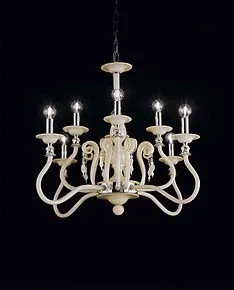 Lampadario colore avorio ad otto luci