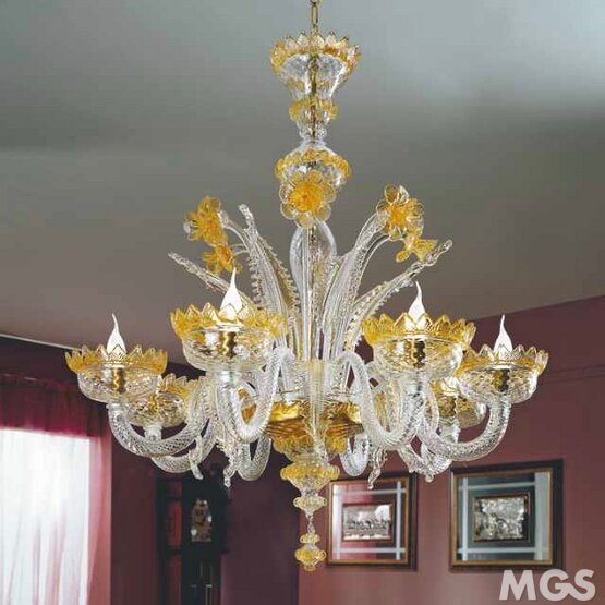 Lampadario Grimani, Lampadario in cristallo oro stile classico