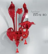 Applique ad una luce, colore rosso.