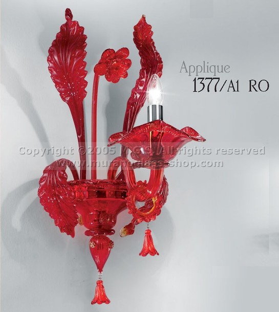 Applique 1377, Applique ad una luce, colore rosso.