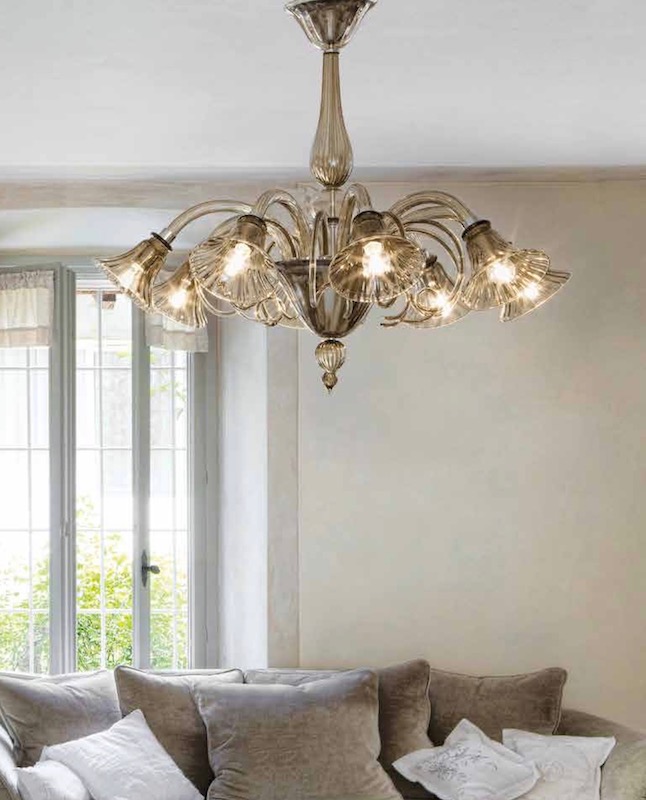 Lampadario moderno in colore Fumé